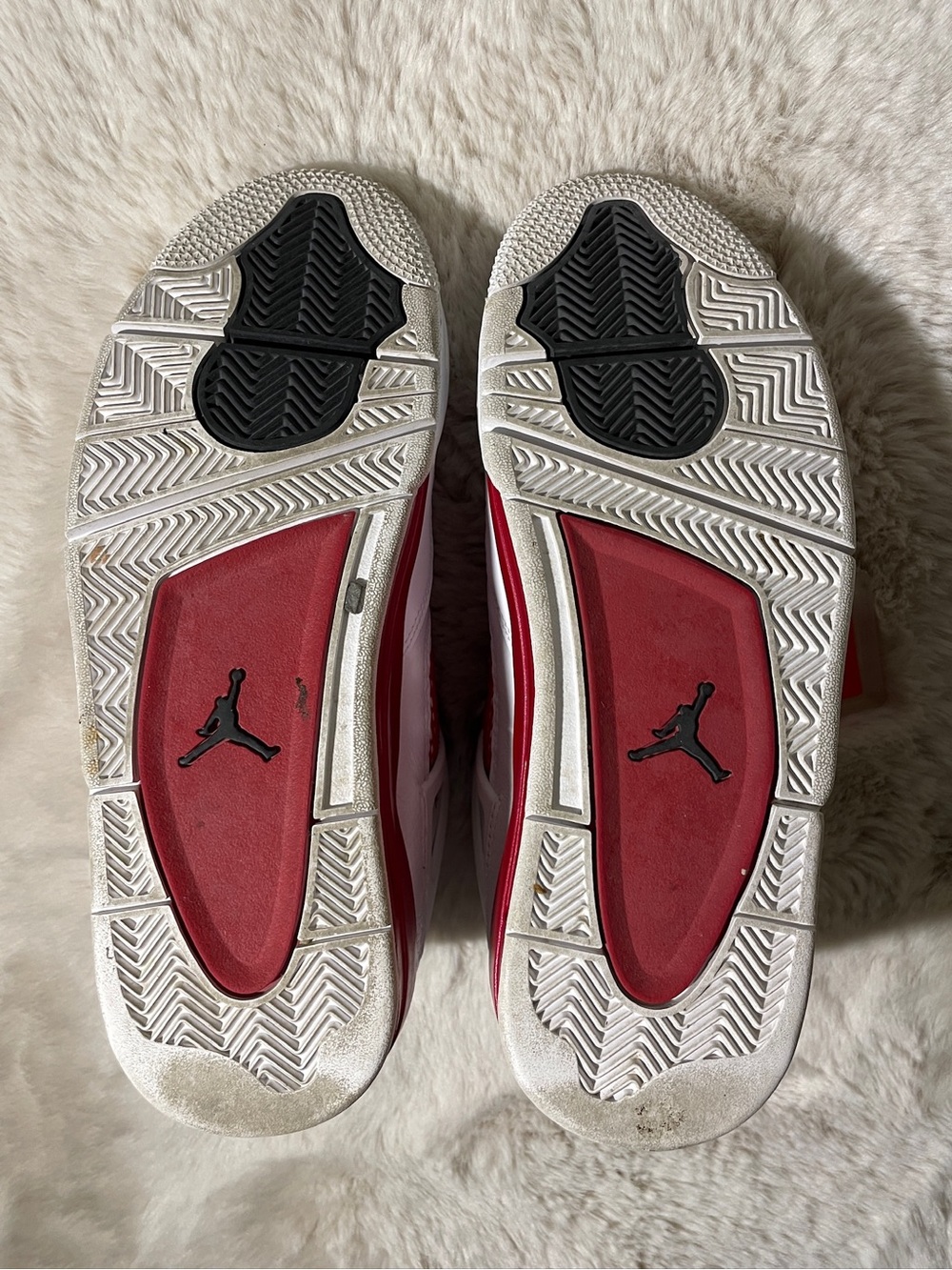 Air Jordan 4 Retro Alternate 89 White Varsity Red Size 9.5 Men’s With Box - Picture 8 of 8